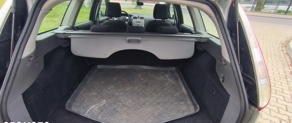 Ford Focus cena 11900 przebieg: 215900, rok produkcji 2008 z Krotoszyn małe 79